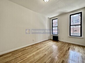 401 E 68th St in New York, NY - Foto de edificio - Building Photo