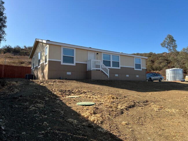 26019 Wickerd Rd in Menifee, CA - Building Photo - Building Photo