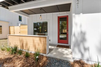 21 Pearl St in St. Augustine, FL - Building Photo - Building Photo