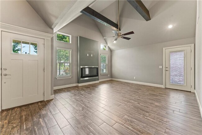 3205 SW Riverstone Ave in Bentonville, AR - Building Photo - Building Photo