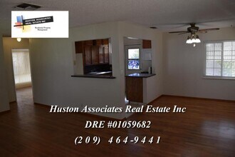 182 W Essex St in Stockton, CA - Building Photo - Building Photo