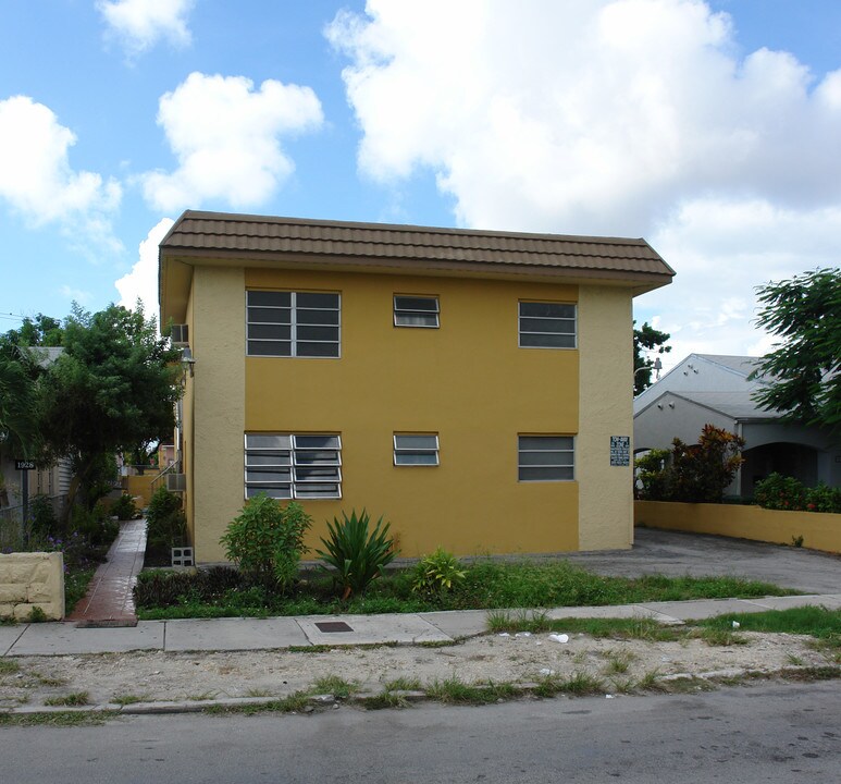 1928 SW 6th St in Miami, FL - Building Photo