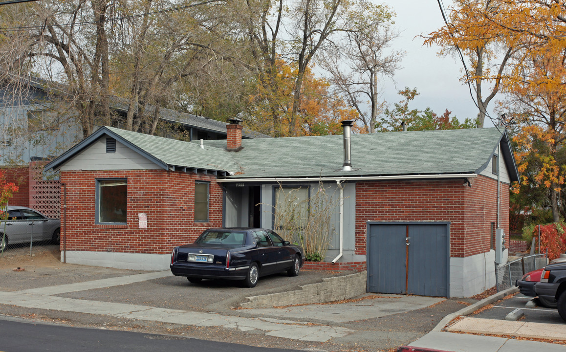 255 W 11th St in Reno, NV - Building Photo