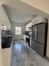 1664 SW 9th St in Miami, FL - Building Photo - Building Photo