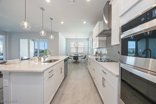 property at 4687 Arboretum Cir