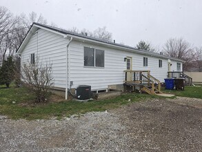 3954 Summit St in Ravenna, OH - Building Photo - Building Photo