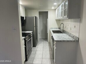 8063 E Glenrosa Ave in Scottsdale, AZ - Building Photo - Building Photo