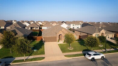 1119 Waterscape Blvd in Royse City, TX - Building Photo - Building Photo
