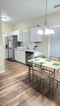 376 Washington Dr in Athens, GA - Building Photo - Building Photo