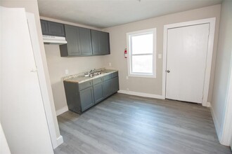 3307 Broadway St in Houston, TX - Building Photo - Building Photo