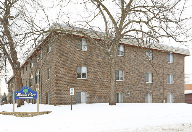 Marion Park in St. Paul, MN - Foto de edificio - Building Photo