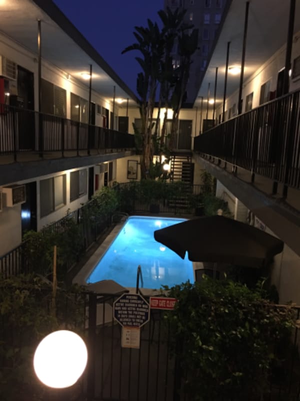 1810 N Cherokee Ave in Los Angeles, CA - Building Photo - Building Photo