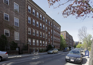 Chauncy Court Apartments in Cambridge, MA - Building Photo - Building Photo