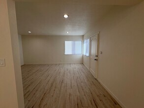 4425 W 172nd St in Lawndale, CA - Building Photo - Building Photo