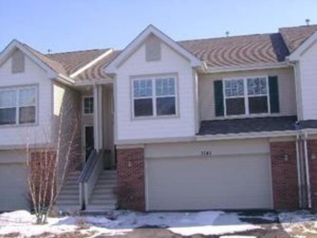 property at 3141 Saganashkee Ln