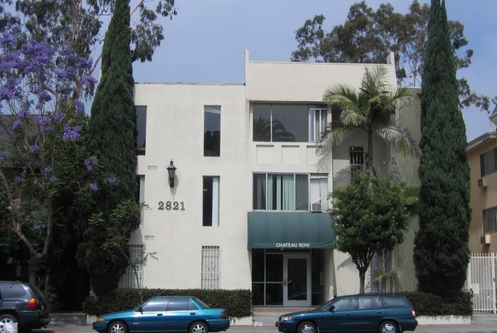 Chateau Row Apartments in Los Angeles, CA - Building Photo