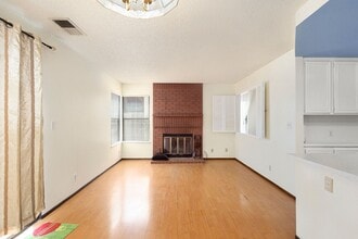 1304 Pyne Ln in Alameda, CA - Building Photo - Building Photo