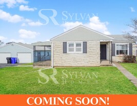 1098 Elm St in Monaca, PA - Building Photo