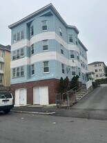 91 Ward St, Unit 3rd floor unit in Worcester, MA - Building Photo