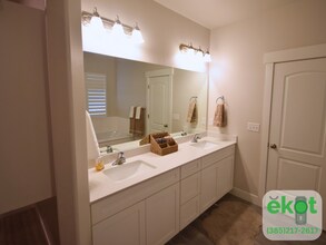 43 Swasey Peak Wy in Eagle Mountain, UT - Building Photo - Building Photo