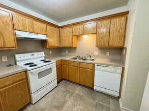 3701 Ys Pak Ct in Killeen, TX - Foto de edificio - Building Photo