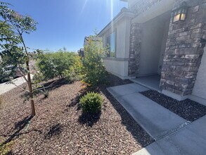 12855 W Lamar Ct in Glendale, AZ - Building Photo - Building Photo
