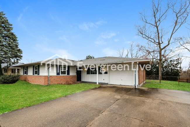 6660 Celestine St in Dayton, OH - Building Photo - Building Photo