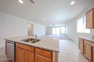 25333 N 172nd Dr in Surprise, AZ - Building Photo - Building Photo