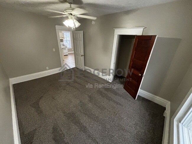 742 Mc Reynolds Ave NW in Grand Rapids, MI - Building Photo - Building Photo