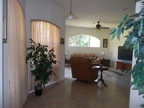 9 Sycamore Ct E in Homosassa, FL - Building Photo - Building Photo