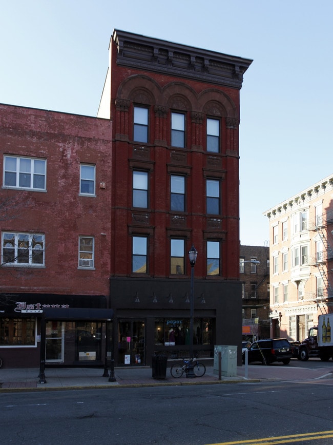 938 Washington St in Hoboken, NJ - Foto de edificio - Building Photo