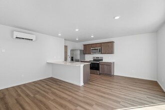 800 K St in Deer Park, WA - Building Photo - Building Photo