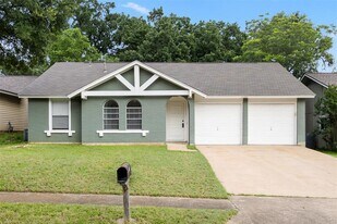 11704 Natrona Dr in Austin, TX - Building Photo
