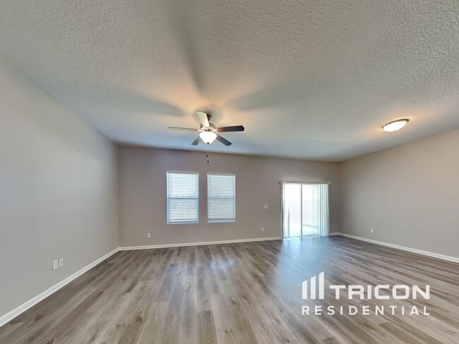 15121 Sora St in Mascotte, FL - Building Photo - Building Photo