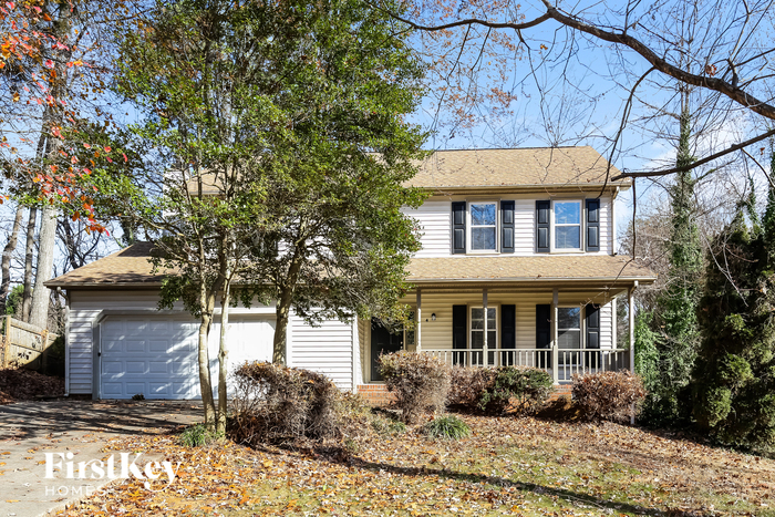 4 Country Woods Ct in Greensboro, NC - Foto de edificio