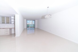 19390 Collins Ave, Unit 1507 in Sunny Isles Beach, FL - Building Photo - Building Photo