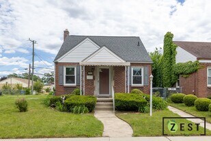 18416 Washburn St in Detroit, MI - Building Photo