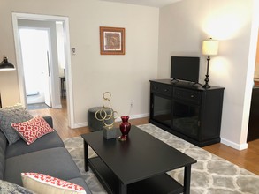 2635 5th St, Unit 3 in Santa Monica, CA - Building Photo - Building Photo