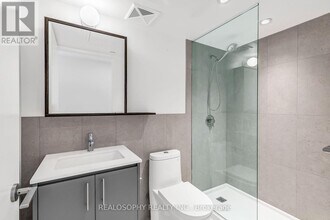 115 Larchmount Ave in Toronto, ON - Building Photo - Building Photo