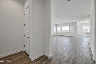 14913 W Cottontail Ln in Surprise, AZ - Building Photo - Building Photo