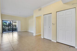 4903 Midtown Ln, Unit 3121 in Palm Beach Gardens, FL - Building Photo - Building Photo