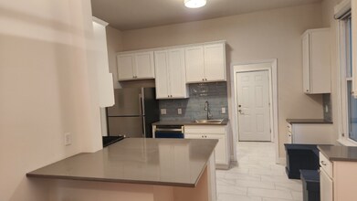 324 Fairfield Ave in Bellevue, KY - Building Photo - Building Photo