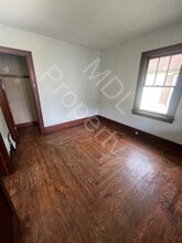 1561 Holmes St in Saginaw, MI - Building Photo - Building Photo