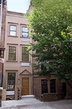 duplex in New York, NY - Building Photo