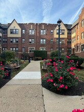 Ridley Manor in Ridley Park, PA - Building Photo - Building Photo