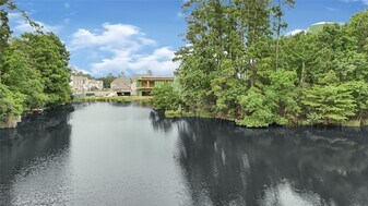 1231 Country Ln in Conroe, TX - Building Photo