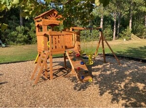 654 S Westwood Ave in Kingsford, MI - Building Photo - Building Photo