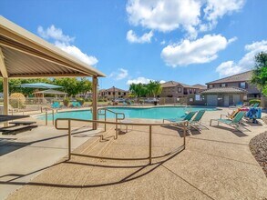 1330 S Aaron, Unit 3 in Mesa, AZ - Building Photo - Building Photo