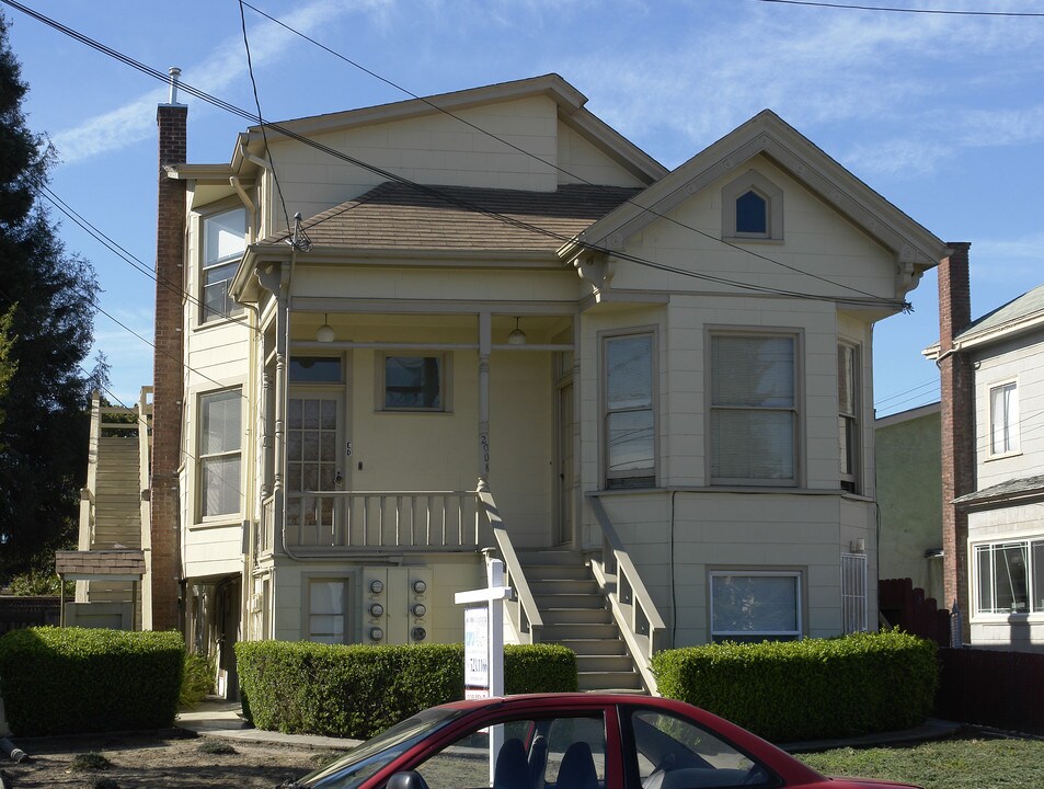 2008 Pacific Ave in Alameda, CA - Foto de edificio