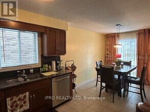 1834 Reilly Walk in London, ON - Building Photo - Building Photo
